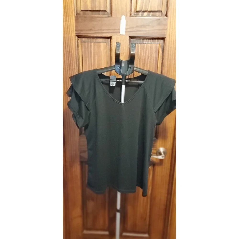EUC--Lot of 5‎ womens lightweight short sleeved everyday shirts size largeish